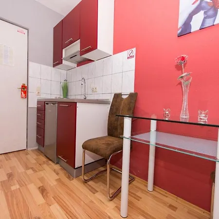 Appartement Stil - With Balcony And Sea View 103 Trogir