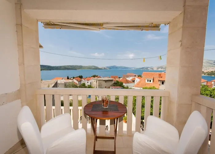 Stil - With Balcony And Sea View 103 Apartment