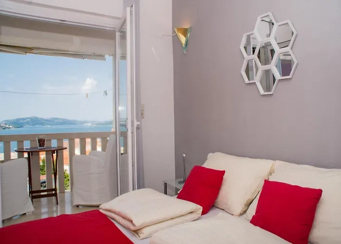 Stil - With Balcony And Sea View 103 * Trogir